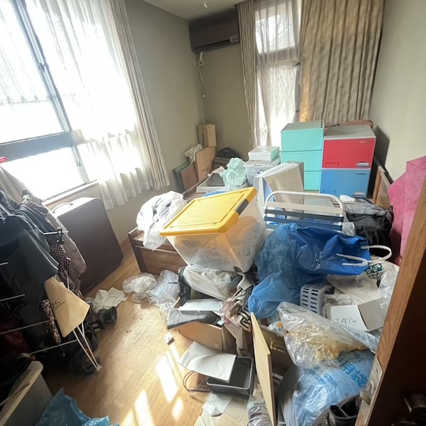 福岡市中央区｜お祖母様の遺品整理作業と遺品の仕分・積込のお手伝い（Before）